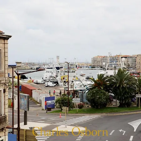 Apartman Le Quai Enchante 2*, Close To The City Center Sète